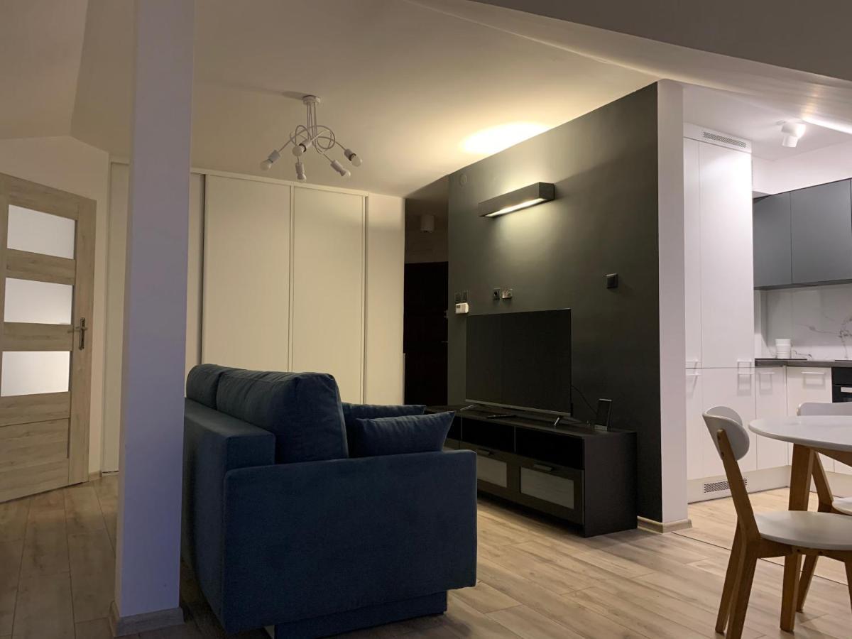 Apartament Pod Gwiazdami Daire Ostrów Wielkopolski Dış mekan fotoğraf