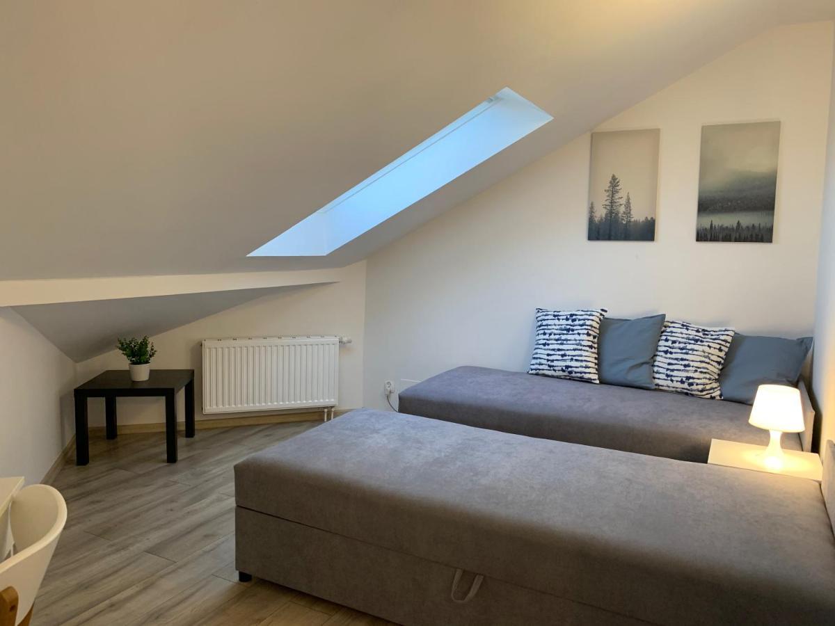 Apartament Pod Gwiazdami Daire Ostrów Wielkopolski Dış mekan fotoğraf