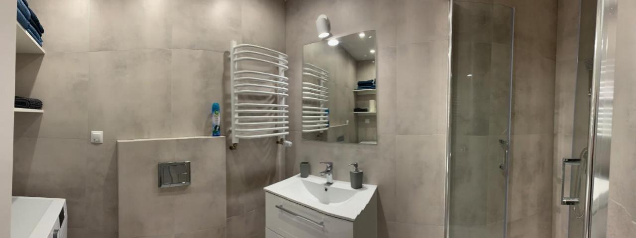 Apartament Pod Gwiazdami Daire Ostrów Wielkopolski Dış mekan fotoğraf
