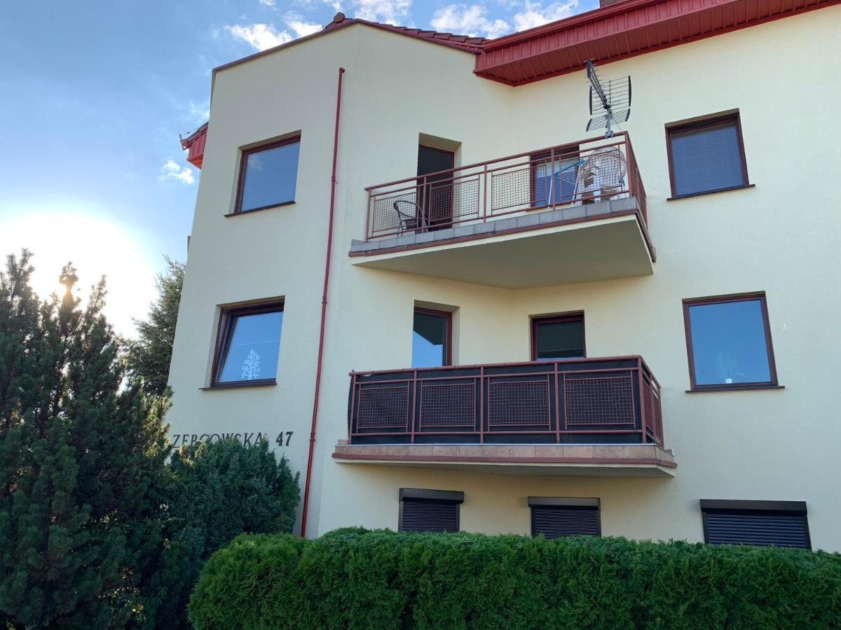 Apartament Pod Gwiazdami Daire Ostrów Wielkopolski Dış mekan fotoğraf